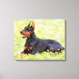 Impressão Em Tela Cachorro Doberman sentado no jardim Pintura em Aqu