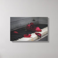 Chaves de Piano com Rosa vermelha