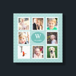 Impressão Em Tela Colagem de Fotos 8 Fotos Teal<br><div class="desc">Esta canvas quadrada é uma forma perfeita de mostrar as suas fotos familiares favoritas. O design oferece oito quadros fotográficos e um botão,  no meio da colagem,  contém um monograma e texto personalizado para o nome da sua família. O fundo é uma cor clara com um padrão oval.</div>