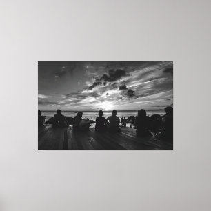 Impressão Em Tela Dramatic Monochrome Ocean Sunset Gathering