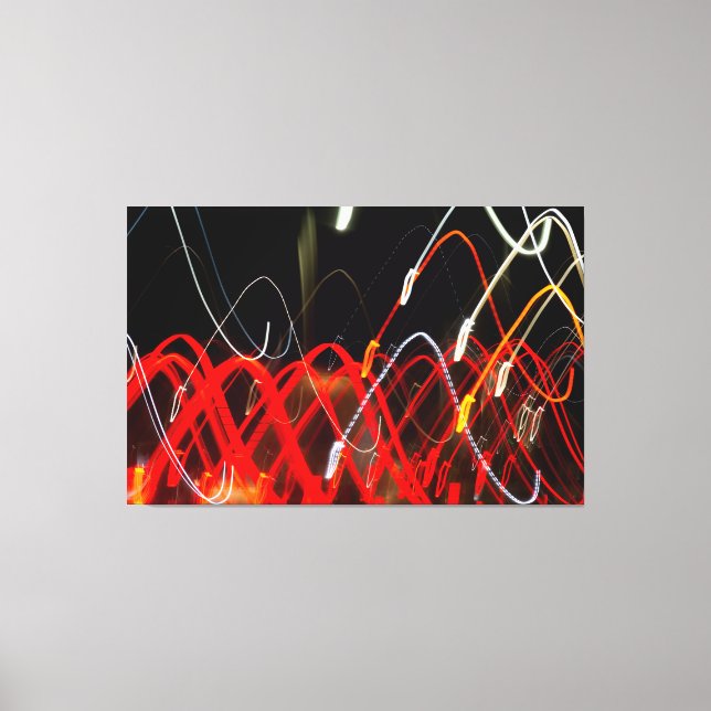 Impressão Em Tela Dynamic Red and White Abstract Long Exposure Light (Frente)