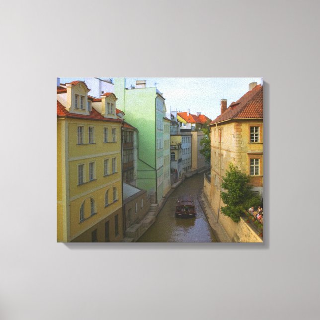 Impressão Em Tela Edifícios históricos com canal, Praga, República T (Frente)