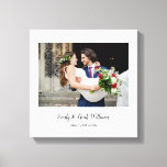 Impressão Em Tela Foto de Casamento Elegante Simples<br><div class="desc">Personalize com sua foto favorita de casamento,  nomes e data especial,  criando uma memória e um presente únicos. Um bom tesouro!</div>