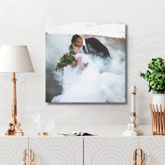 Impressão Em Tela Foto de Casamento Lembrança Personalizada Nomes Da (Personalized Wedding Photo on Canvas. Keepsake wedding photo with personalized names & wedding date)