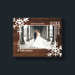 Impressão Em Tela Foto de Natal da Rússia com Floco de Neve<br><div class="desc">Personalize esta canvas com uma foto de casamento ou uma foto de você e seu novo marido ou esposa curtindo a vida juntos. Perfeito para os recém-casados,  esta canvas apresenta flocos de neve e fontes de máquina de escrever em apuros.</div>