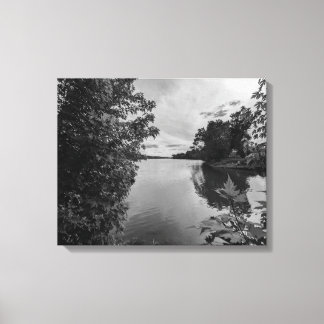 Impressão Em Tela Framed in Stillness