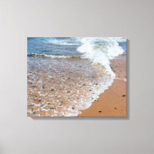 Impressão Em Tela Gentle Ocean Wave Crashing on Golden Sand