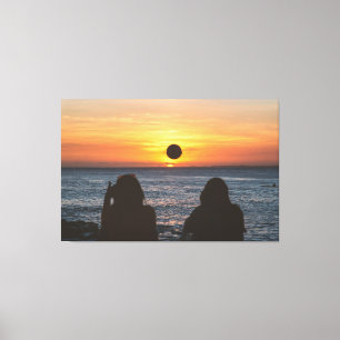 Impressão Em Tela Golden Sunset Ocean Horizon with Silhouetted Spect