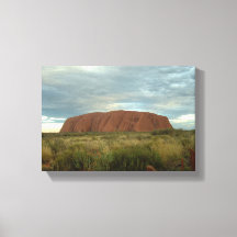 Impressão de tela esticada do Uluru