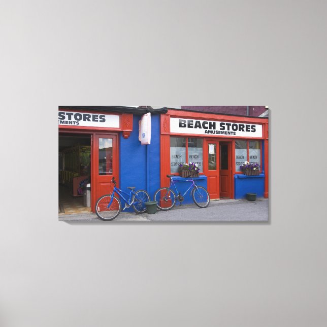 Impressão Em Tela Irlanda, Strandhill. Fachadas de lojas com bicicle (Frente)