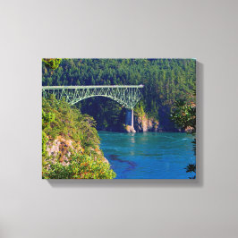 Impressão Em Tela Linda ponte, oceano azul e árvores verdes,