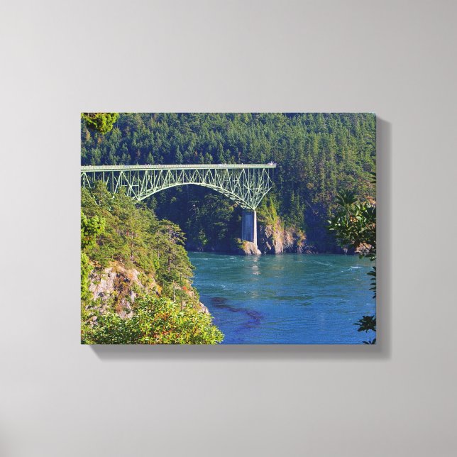 Impressão Em Tela Linda ponte, oceano azul e árvores verdes, (Frente)