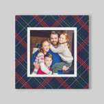 Impressão Em Tela Marinho Vermelho Verde Xadrez Tartan Personalizada<br><div class="desc">Esta xadrez festiva de natal,  muro de natal,  canvas de arte,  apresenta um espaço de fotos de família quadrada personalizado,  enquadrado por um padrão clássico de marinho azul,  verde-caçador e xadrez de tartã escocesa vermelha. Dica da foto: recorte sua foto em forma quadrada antes de carregar.</div>