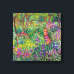 Impressão Em Tela Monet "O Jardim Íris em Giverny"<br><div class="desc">Monet foi fundador da pintura Impressionista Francesa, da qual "O Jardim Íris em Giverny" (pintado entre 1899 e 1900) é um belo exemplo. É uma celebração de cor, luz e movimento. Quando Monet comprou a propriedade Giverny, ele redesenhou o jardim de flores já plantado em seus terrenos. Sua preferência por...</div>