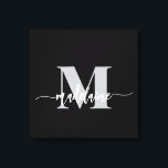 Impressão Em Tela Monograma preto branco esbelto<br><div class="desc">Um monograma elegante com seu nome pessoal. O fundo é branco com seu nome em uma fonte moderna de script preto. Sua primeira cor é de cinza mole.</div>