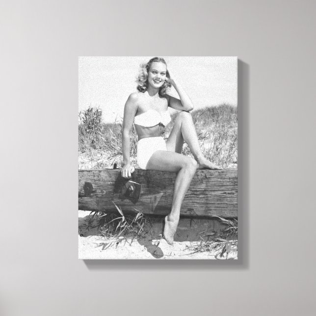 Impressão Em Tela Mulher em Bikini (Frente)
