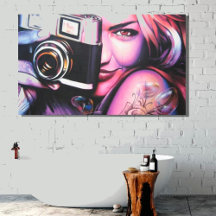 Mulher Grafite com Câmera