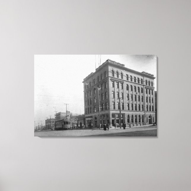 Impressão Em Tela Na esquina na Avenida Hewitt (Frente)