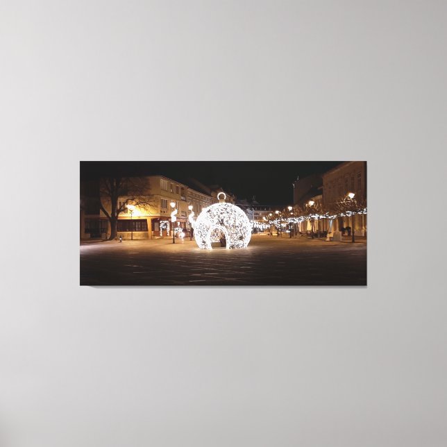 Impressão Em Tela Natal no centro da cidade, Esztergom, Hungria. (Frente)