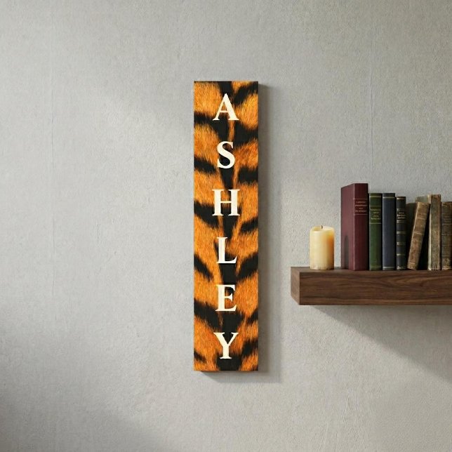 Impressão Em Tela Nome Próprio Vertical Personalizado (Criador carregado)