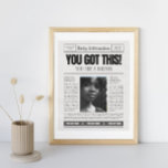Impressão Em Tela Página de Cobrir do Jornal Personalizado de Afirma<br><div class="desc">Adicione sua própria foto a esta tela de cobrir de página de afirmações femininas personalizada. Sim! esta é a arte perfeita na parede, você no cobrir de um jornal diário de afirmações declarando que você é um babaca e você tem isso! com alguns escritos motivadores e inspiradores. Veja na loja...</div>