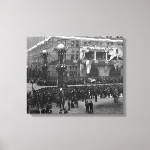 Impressão Em Tela Parada Columbian que forma na parte dianteira