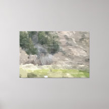 Passando Pela Impressão Verde Esticada Da Tela