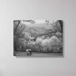 Impressão Em Tela Pessoas com guarda-chuvas