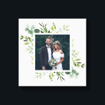 Impressão Em Tela Praça de Fotos de Casamento de Folhagem Verde Euca<br><div class="desc">Crie sua bela tela de desenho imprimindo arte de parede com seu próprio casamento,  aniversário,  noivado e foto de evento especial. Esta canvas apresenta cor d'água,  eucalipto,  folhas verdes com uma estrutura quadrada. Para personalização mais avançada deste design,  clique no link "Personalizar mais". Itens correspondentes também estão disponíveis.</div>