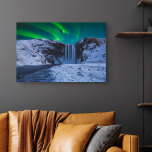 Impressão Em Tela Quedas | Skógafoss Waterfall<br><div class="desc">Esta incrível imagem do Getty Images</div>