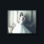 Impressão Em Tela Recepção de casamento Bridal Portraje Exibição<br><div class="desc">"É uma coisa sulista!" Os retratos de noiva são tão bonitos, tão deslumbrantes, e quando você os coloca em exposição na recepção, eles são um maravilhoso ponto focal! Pegue sua foto favorita de sua sessão Bridal Portrait, carregue-a aqui e envie-a para impressão - fácil e pronto! O seu retrato espantoso...</div>