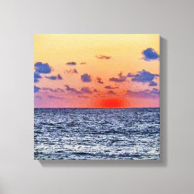 Resplendor Sobre o Horizonte do Mediterrâneo em Ch