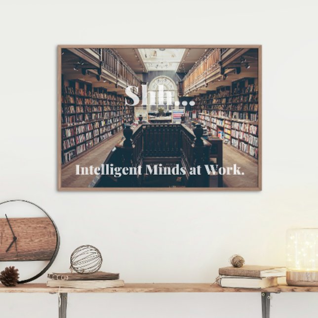Impressão Em Tela Shh. Mentes Inteligentes na Biblioteca de Trabalho (Criador carregado)