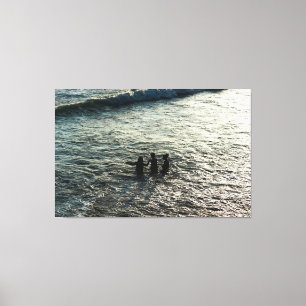 Impressão Em Tela Silhouettes of Children Playing in the Ocean Waves