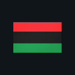 Impressão Em Tela Sinalizador vermelho, preto e verde<br><div class="desc">As três cores pan-africanas na bandeira representam: RED: o sangue que une todas as pessoas da ancestralidade negra africana, e derramou pela libertação; BLACK: pessoas negras cuja existência como nação, mas não como estado-nação, é afirmada pela existência da bandeira; e GREEN: a riqueza natural abundante da África. Vintage Old School...</div>