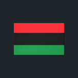 Impressão Em Tela Sinalizador vermelho, preto e verde<br><div class="desc">As três cores pan-africanas na bandeira representam: RED: o sangue que une todas as pessoas da ancestralidade negra africana, e derramou pela libertação; BLACK: pessoas negras cuja existência como nação, mas não como estado-nação, é afirmada pela existência da bandeira; e GREEN: a riqueza natural abundante da África. Vintage Old School...</div>