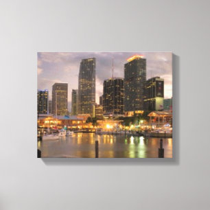 Impressão Em Tela Skyline financeira de Miami no crepúsculo
