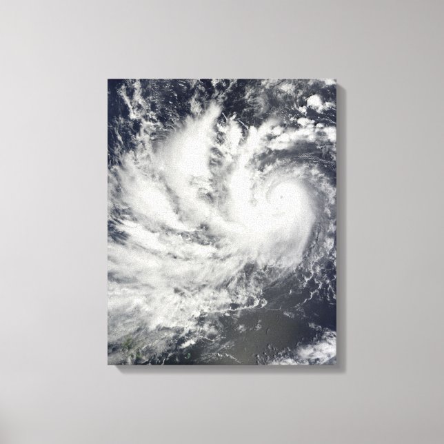 Impressão Em Tela Typhoon Parma dirigindo-se para oeste (Frente)