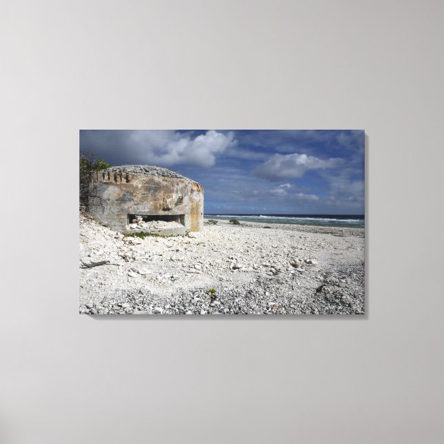 Impressão Em Tela Um bunker desmoronante (Frente)