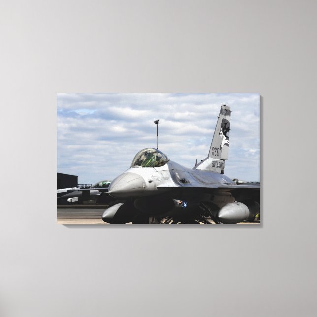 Impressão Em Tela Um Falcão de Luta F-16 (Frente)