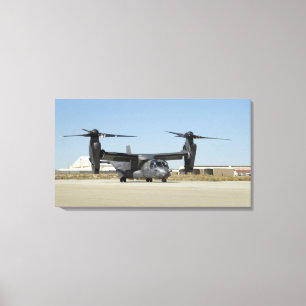 Impressão Em Tela Um Osprey CV-22 prepara-se para a decolagem