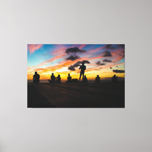Impressão Em Tela Vibrant Coastal Sunset with Group Silhouettes