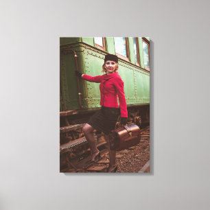 Impressão Em Tela Vintage retro mulher na estação de trem