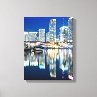 Impressão Em Tela Vista do horizonte com reflexo na água, Miami