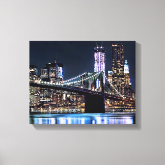 Impressão Em Tela Vista do reflexo da ponte do Brooklyn em Nova Iorq