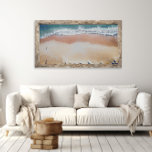Impressões na areia, uma perspectiva aérea<br><div class="desc">Transforme seu espaço em um paraíso tranquilo com esta canvas aérea de praia impressionante. Sinta a serenidade como suaves águas brancas rolam para a costa arenosa. Elevem seus arredores com a calma beleza desta paisagem. Não perca a cabeça. Traga as vibrações da costa para casa. Comprar agora para uma fuga...</div>