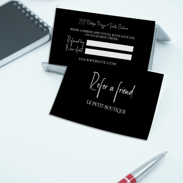 Indicação Branco preto moderno Consulte um Cartão de Referên (Criador carregado)