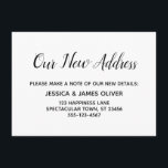 Inserir Cartões "Nosso Novo Endereço" Elegante e m<br><div class="desc">Mantenha seus amigos e familiares atualizados com seu novo endereço usando esses cartões de gabinete simples e elegantes. As notas versáteis leem "Nosso Novo Endereço" na frente e "Mantenha em Toco!" na parte de trás, usando uma fonte moderna, casual e escrita à mão. Use os campos modelo para adicionar todos...</div>