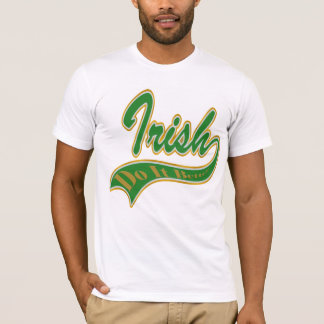 Irlandês melhora o t-shirt