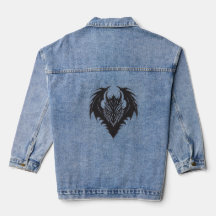 jaqueta de jeans com símbolo de dragão